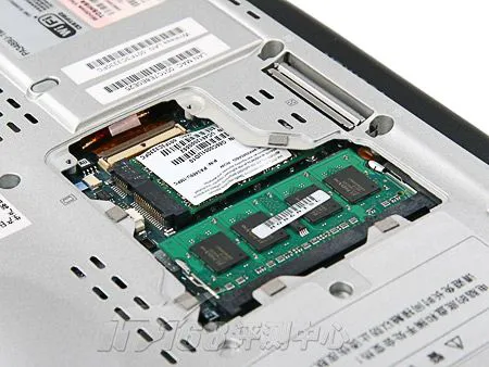 有种轻薄叫境界东芝PortégéR502评测(5)