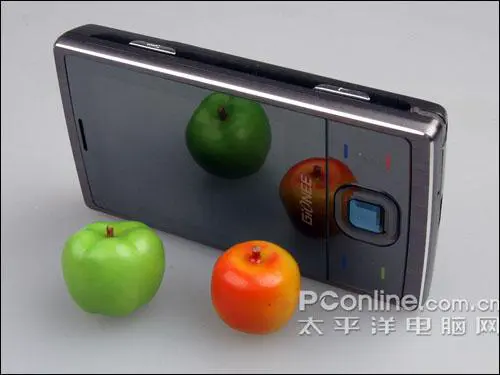 商务也耍酷金立镜面金属好易用A66评测(7)