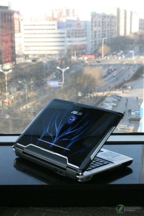 配9800M显卡！华硕游戏本G50深度评测 