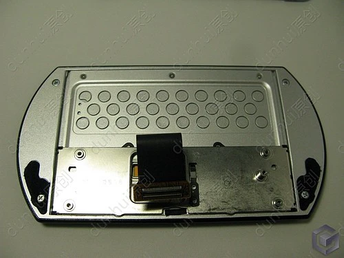 这个激情了 PSP go实机完全拆解大评测 