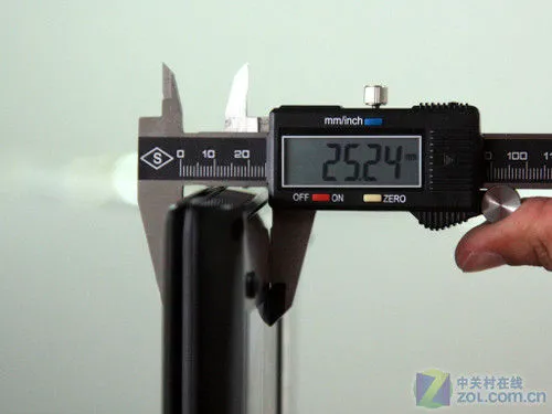 轻薄有型 东芝Portégé R700体验式评测