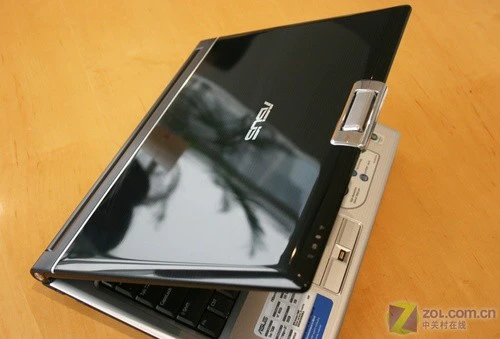 T9300处理器ATI3650独显 华硕F8SP评测 