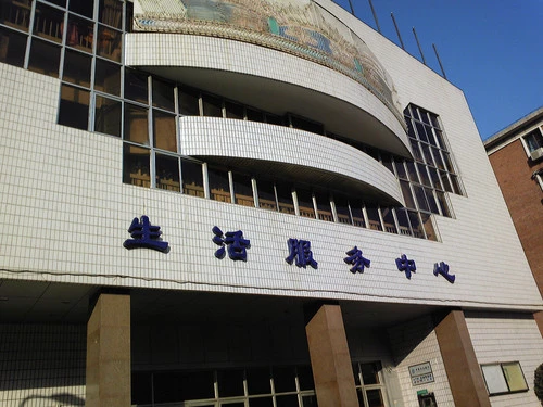 滑动缩放+GPS精确导航 诺基亚6710N评测 