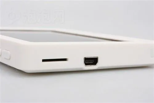 4.3吋全高清新标准 艾诺V7000HDA评测