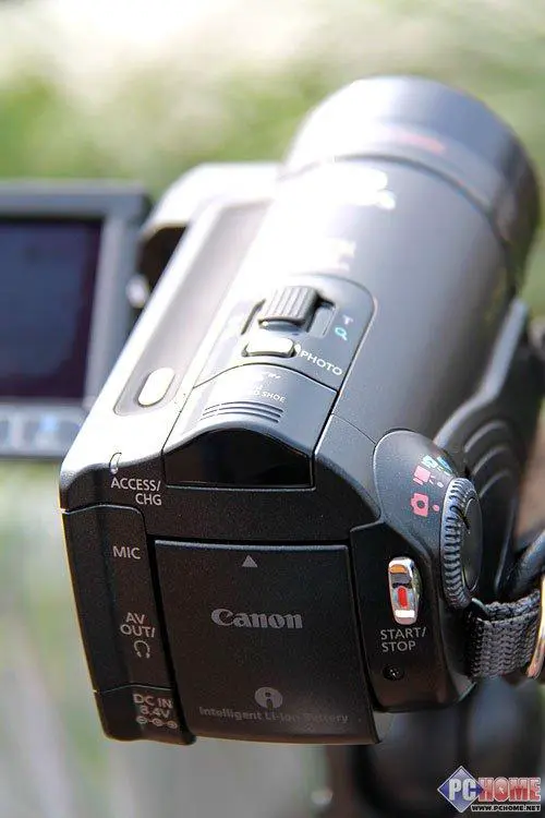 双模存储家用旗舰摄像机佳能HF11评测(3)