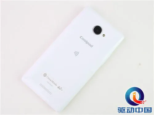 4G网络/5英寸大屏/四核 酷派8720L评测 