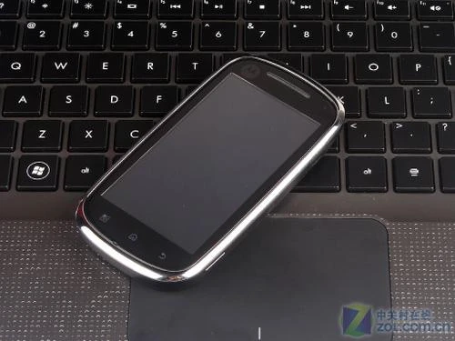  摩托罗拉XT800详细评测 