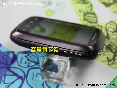 滑盖胖子全键盘 细节设计