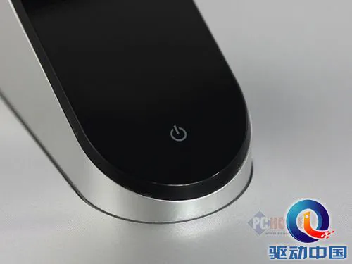 聚光灯下的专业 三星S27B970D评测