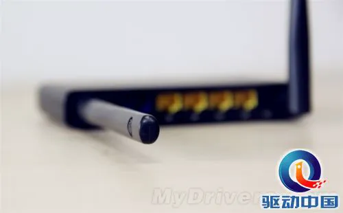 天线一根变两根 99元极壹S评测