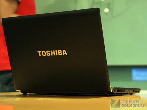 轻薄有型 东芝Portégé R700体验式评测