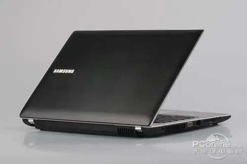 金属机身精致做工三星Q430笔记本评测(5)