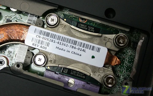 圣诞节的礼物 白色版戴尔1420唯美评测 