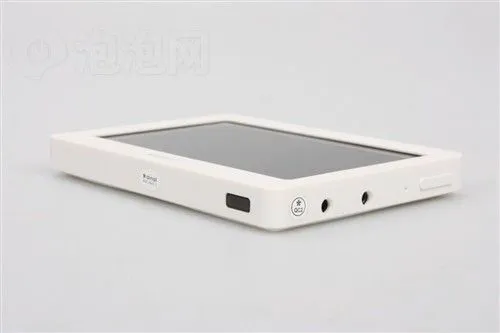 4.3吋全高清新标准 艾诺V7000HDA评测