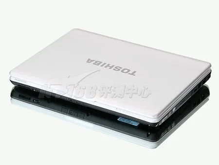 亮丽身形东芝PortégéM803笔记本评测(7)