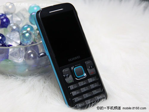 绑在炸弹上寄到美国吧 华为C5720评测