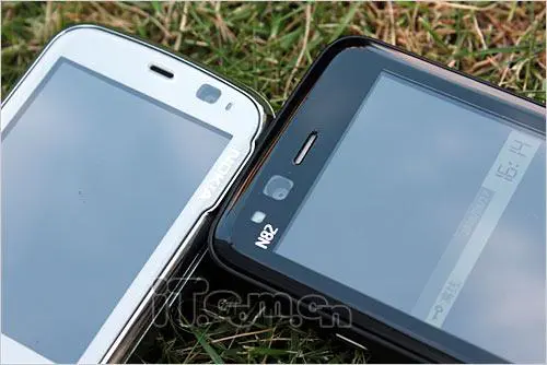 N系列直板王诺基亚N79与N82对比评测(4)