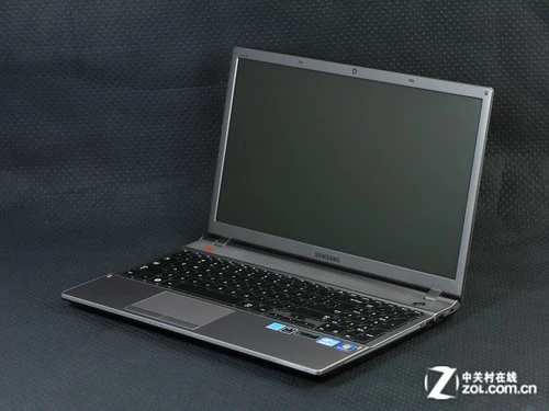 霸气大屏游戏本 三星Series 5 550P评测 