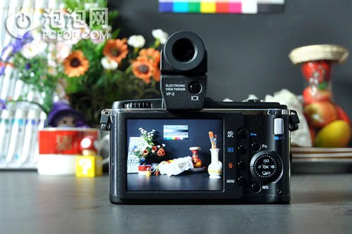 翻开历史的新篇章！单电相机评测汇总