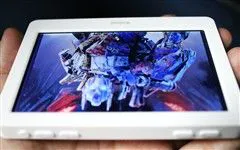 4.3吋全高清新标准 艾诺V7000HDA评测