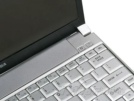 有种轻薄叫境界东芝PortégéR502评测(3)