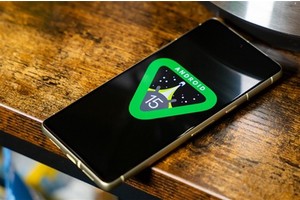 手机圈一直流行晚买享折扣：今年逻辑彻底变了