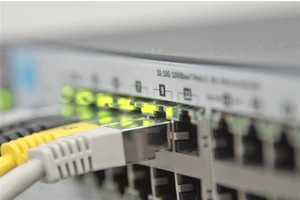 打破移动联通电信垄断！我国推动电信扩大开放 降低资费