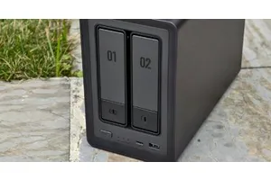 借绿联DXP2800，简单分享一下校园网用户的NAS部署使用体验。