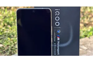 回归本源，不涨价的游戏日用神机——iQOO13