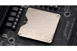 买CPU送主板？！尔英极星MoDT i7 HX D5主板开箱把玩测试