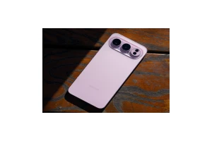 无需充电宝续航一步到位 荣耀500 Pro冰雪打卡神器