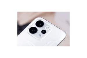 拍照强颜值高玩法多 Reno15学生党很值得入手