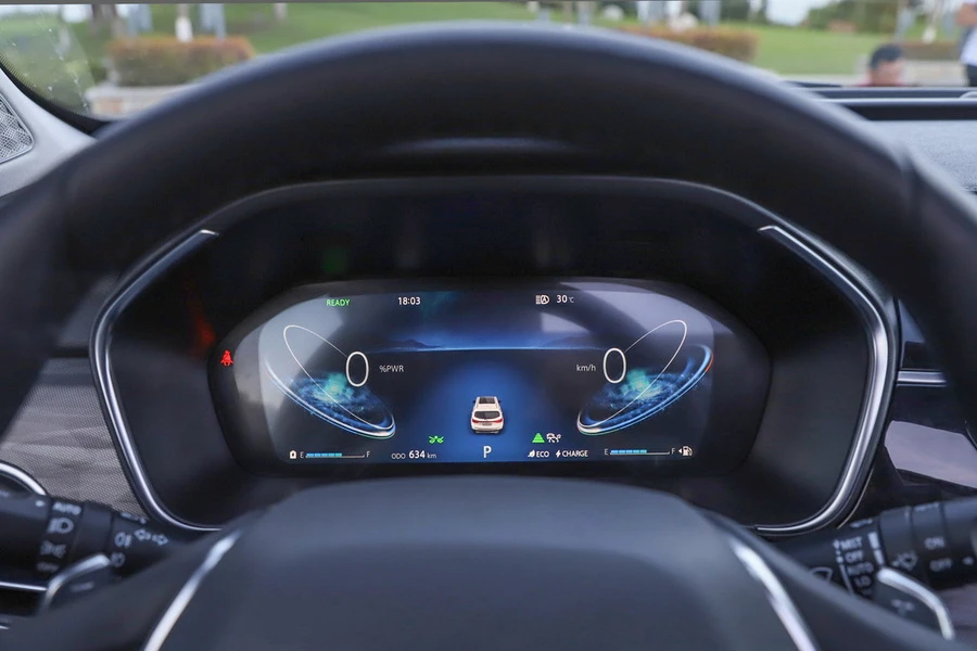 大块头也可很省油 长安CS75 PHEV插电混动解读