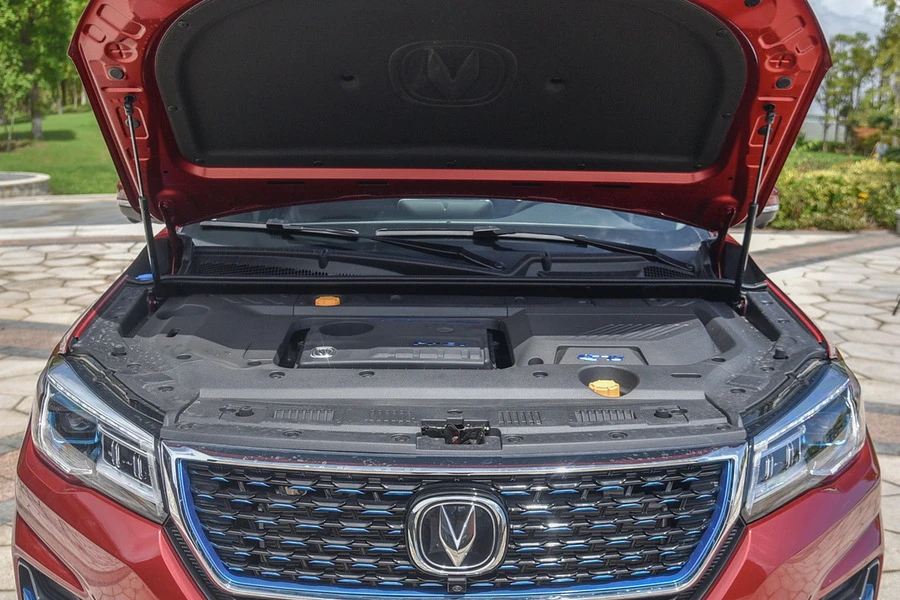 大块头也可很省油 长安CS75 PHEV插电混动解读