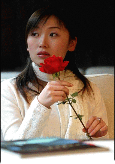 动态美女图片会动的手机壁纸