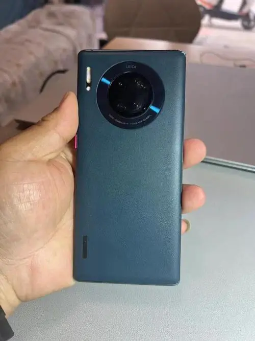 华为两千元左右性价比高的手机