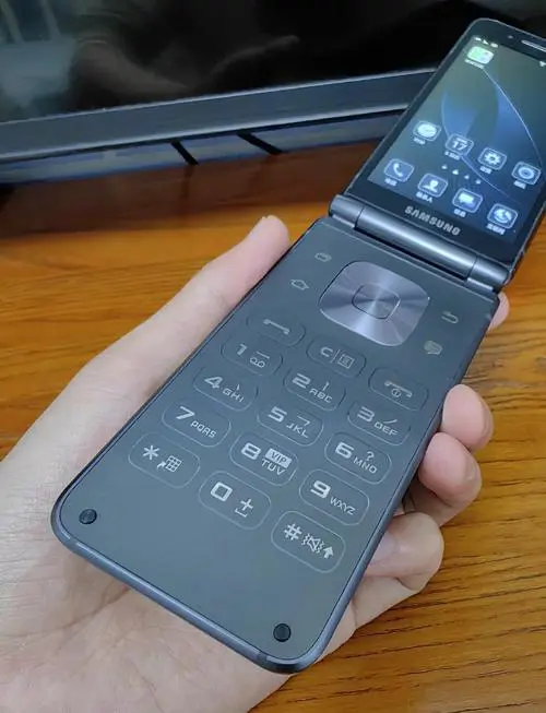 三星手机1500左右哪款好