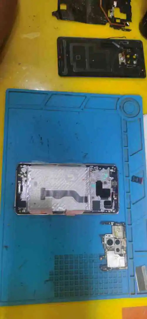 手机进水摄像头有水雾怎么办