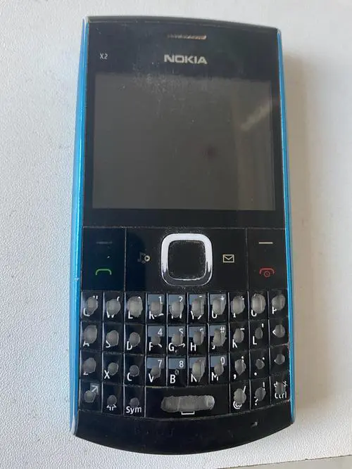 诺基亚手机是哪个国家的品牌