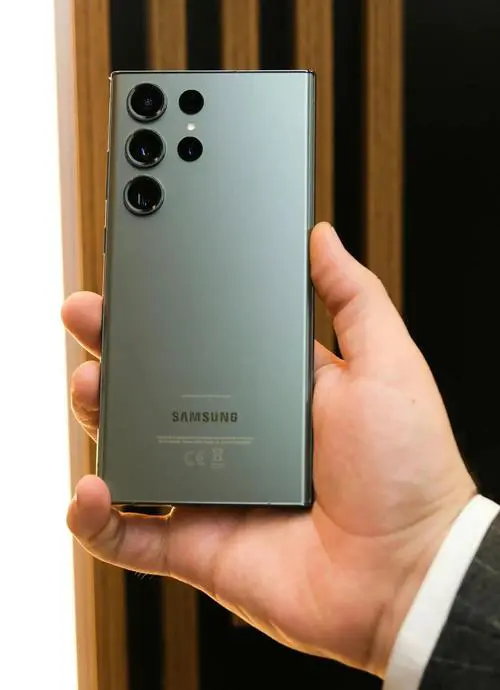 三星手机好还是华为手机好