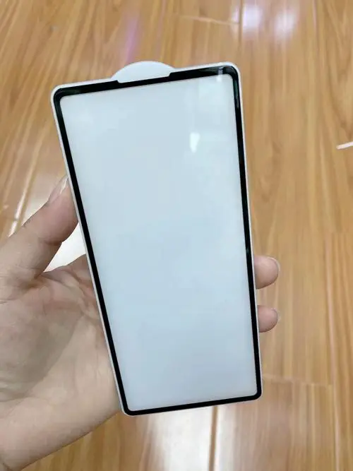 手机原装膜好还是钢化膜好