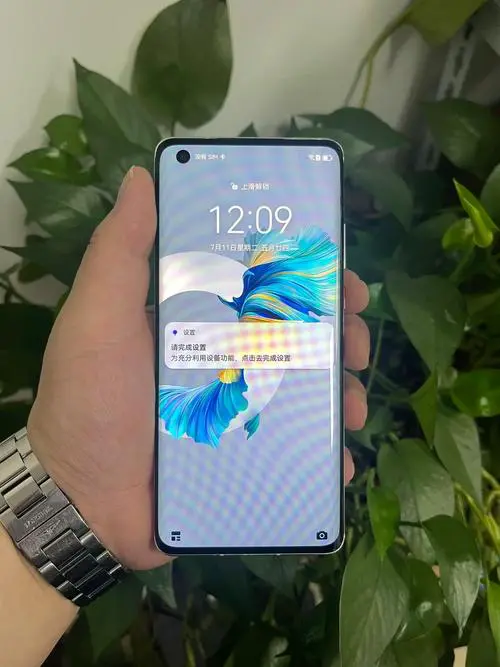 华为2000左右的手机