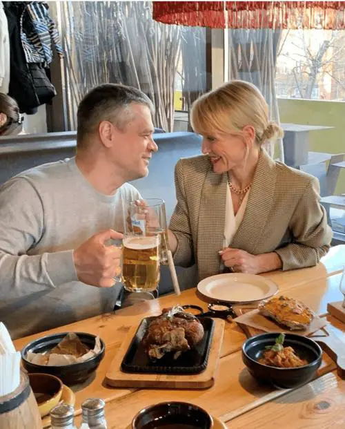 俄罗斯妈妈手机在线观看