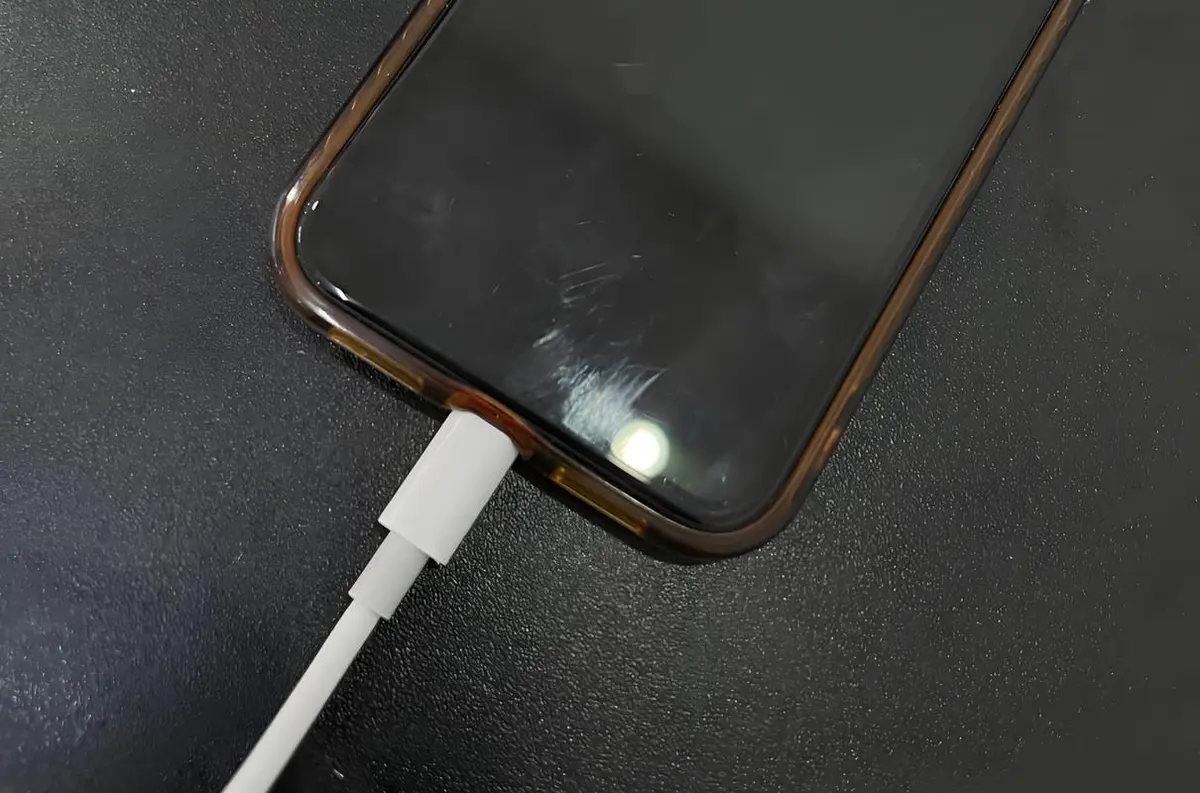 为什么手机充电充不进去